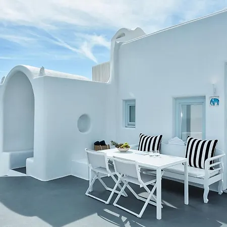 Sleeps 5 With Pool And Air Con ヴィラ