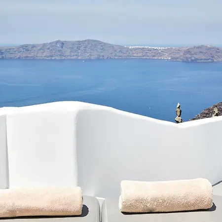 Villa Sleeps 5 With Pool And Air Con Firostefani