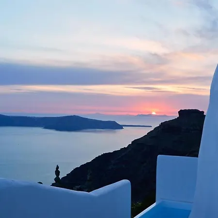 Villa Sleeps 5 With Pool And Air Con